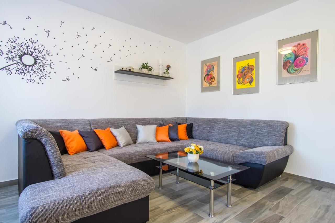 Casa Matea - 90 M From The Sea, New Private Swimming Pool Apartment Pula Luaran gambar