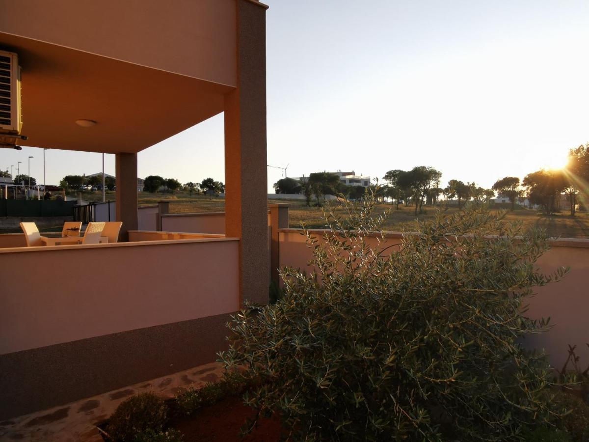 Casa Matea - 90 M From The Sea, New Private Swimming Pool Apartment Pula Luaran gambar