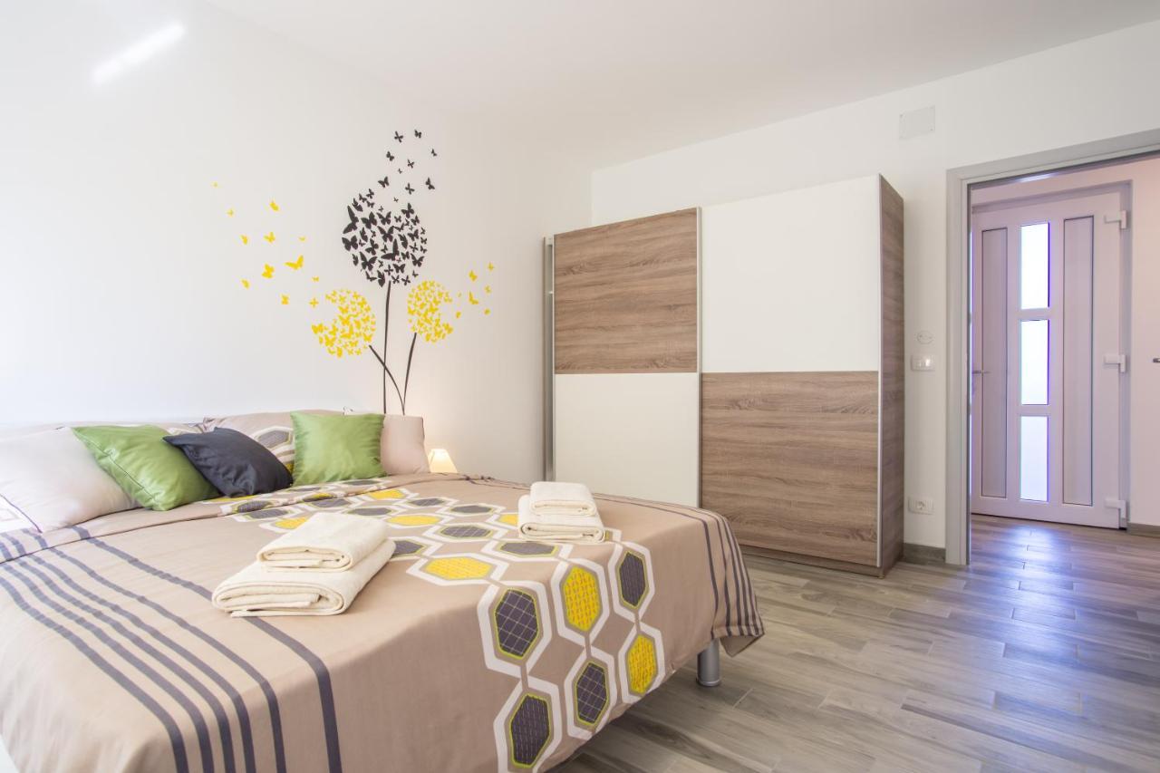 Casa Matea - 90 M From The Sea, New Private Swimming Pool Apartment Pula Luaran gambar