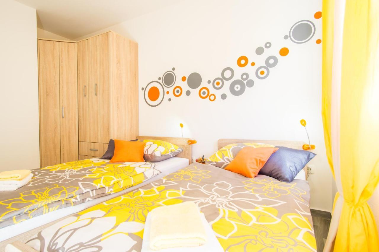 Casa Matea - 90 M From The Sea, New Private Swimming Pool Apartment Pula Luaran gambar