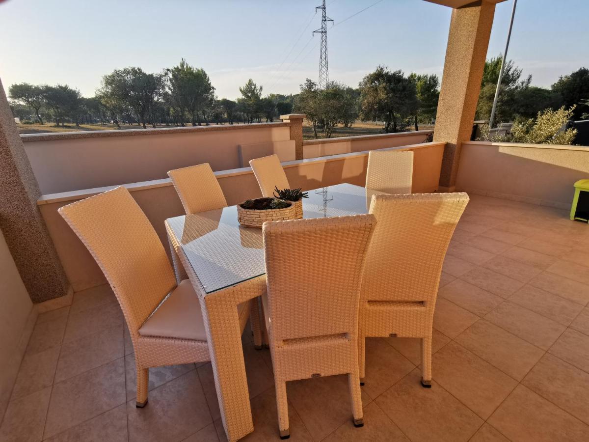 Casa Matea - 90 M From The Sea, New Private Swimming Pool Apartment Pula Luaran gambar