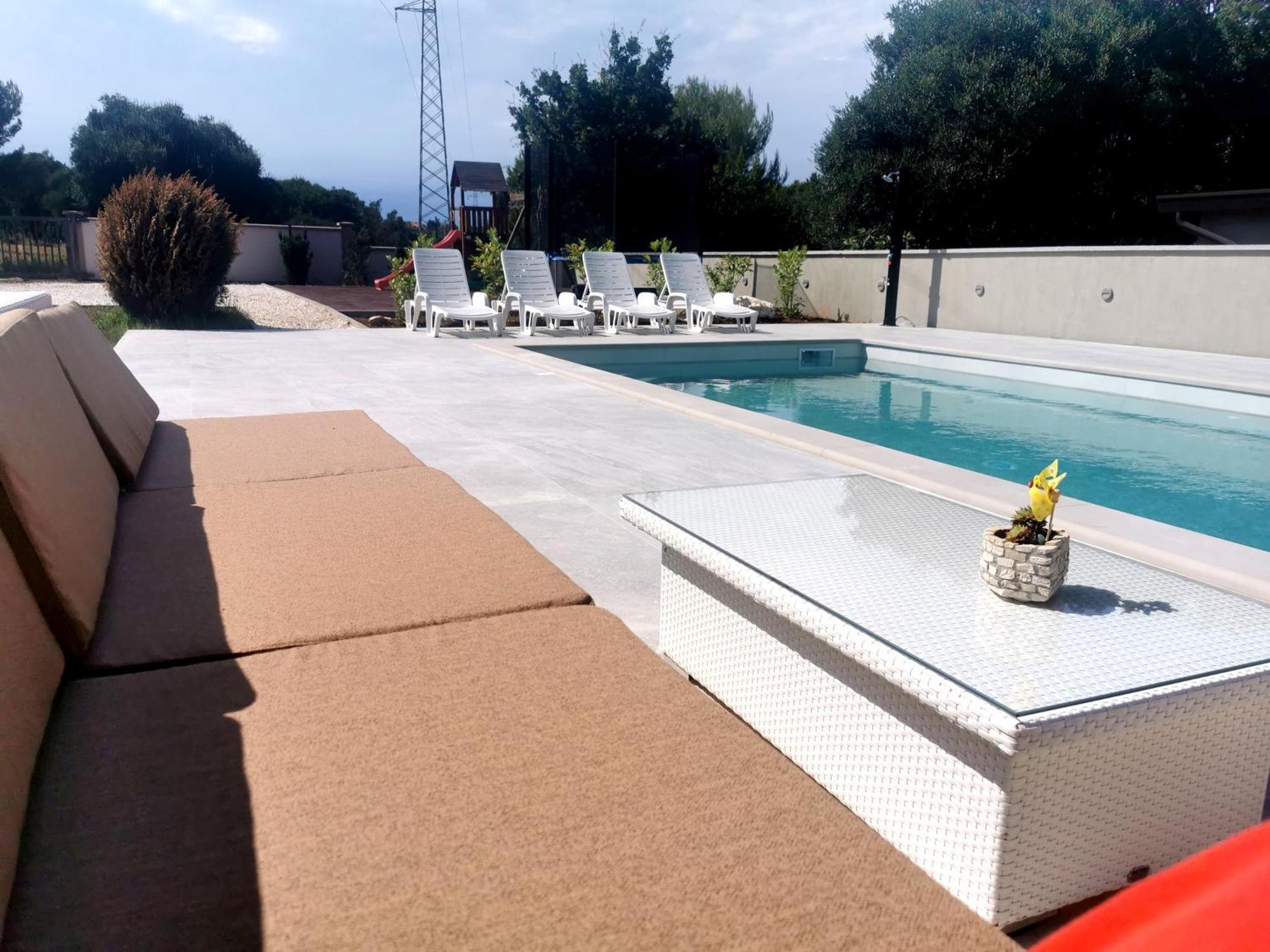 Casa Matea - 90 M From The Sea, New Private Swimming Pool Apartment Pula Luaran gambar